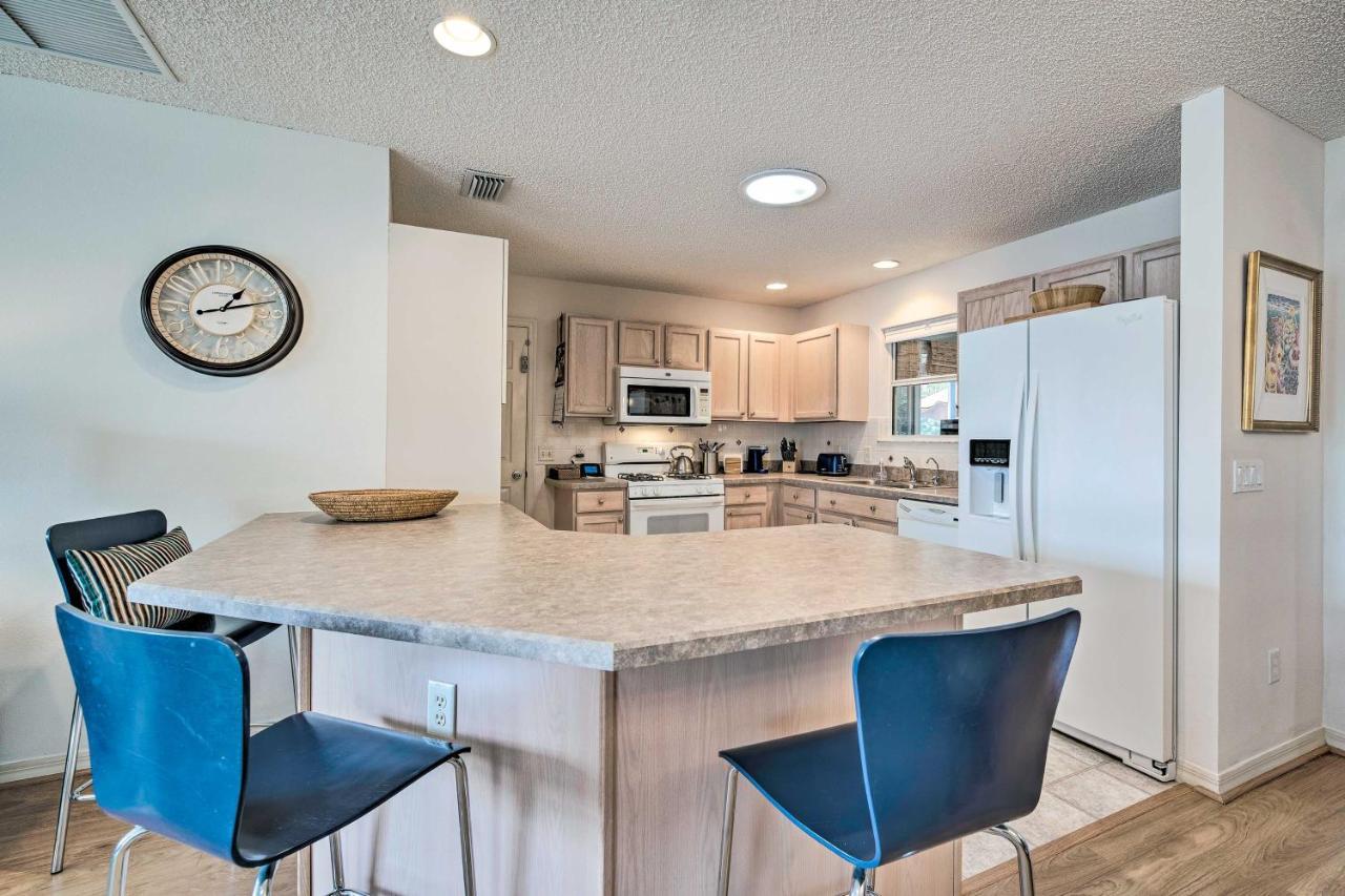 Home In The Villages With Lanai And Private Hot Tub! Экстерьер фото