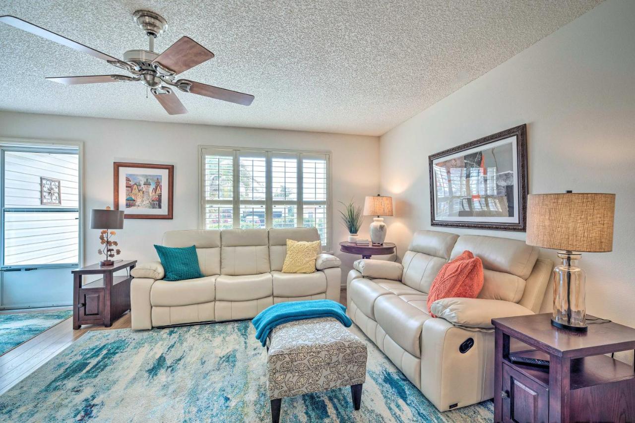 Home In The Villages With Lanai And Private Hot Tub! Экстерьер фото